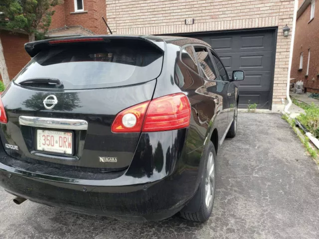 2013 Nissan Rouge Accident free and Certified