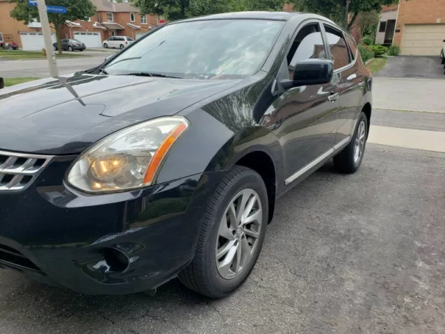 2013 Nissan Rouge Accident free and Certified