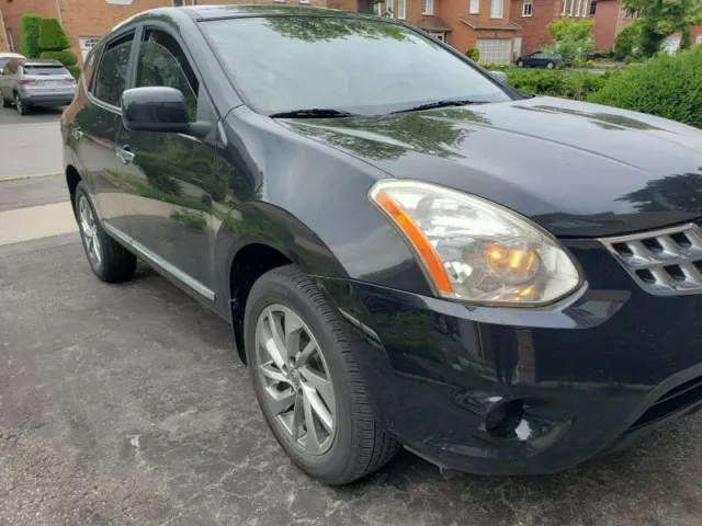 2013 Nissan Rouge Accident free and Certified