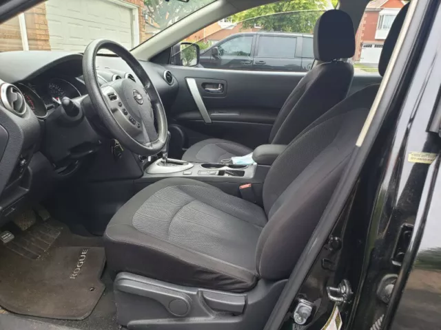 2013 Nissan Rouge Accident free and Certified